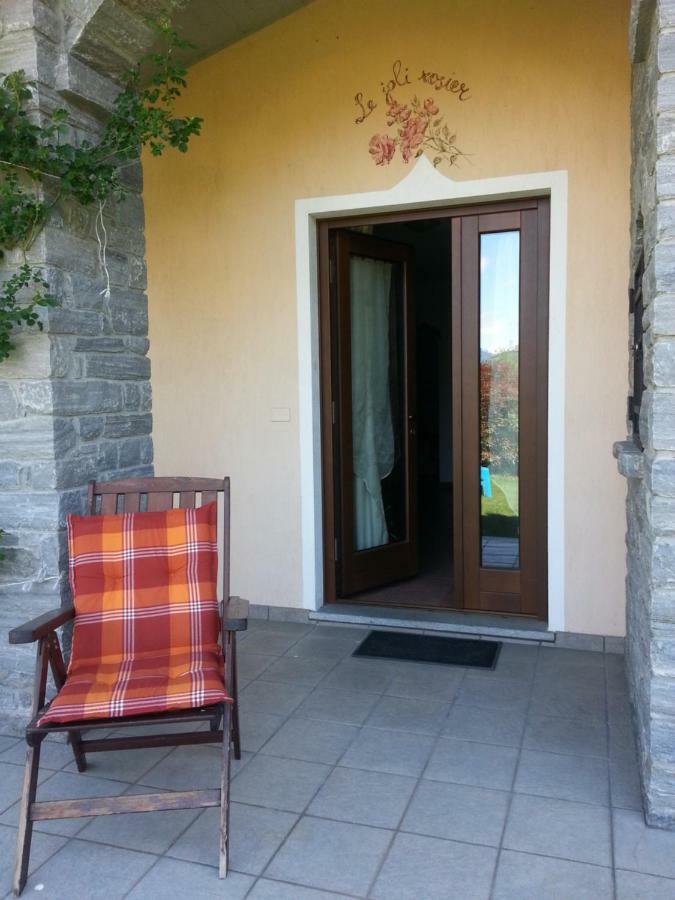 Le Joli Rosier Bed & Breakfast Nus Exterior photo